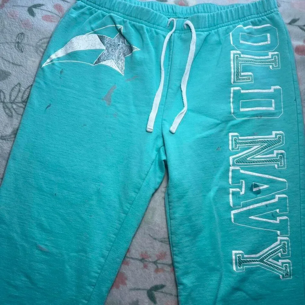 Old Navy brand old